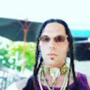 Meet your Posher, Evan